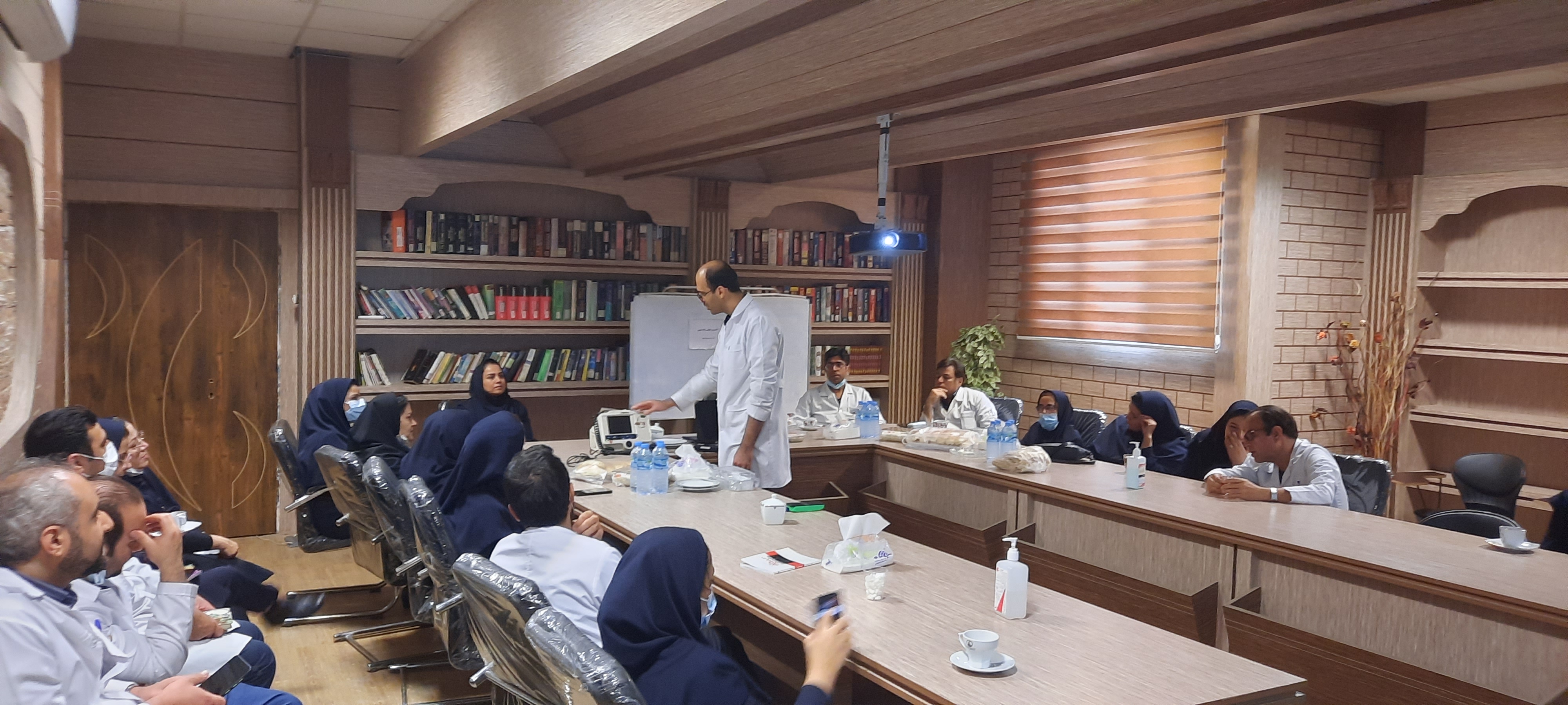 جلسه ی توانمند سازی سرپرستاران بیمارستان طالقانی